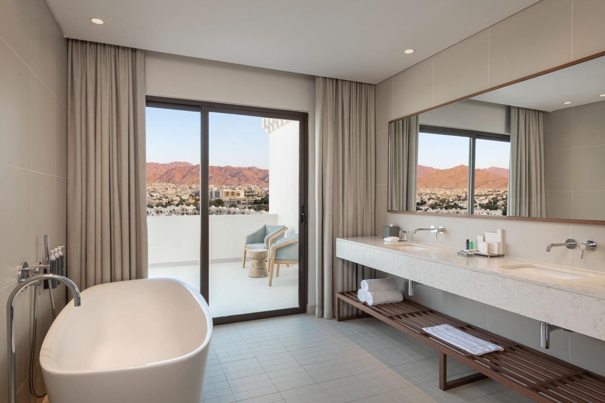 The Westin Saraya Aqaba Resort & Spa Exteriör bild